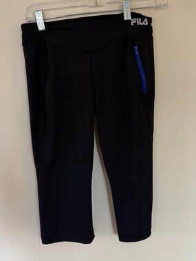 FILA Sport Cropped Capri Leggings - Size XS
